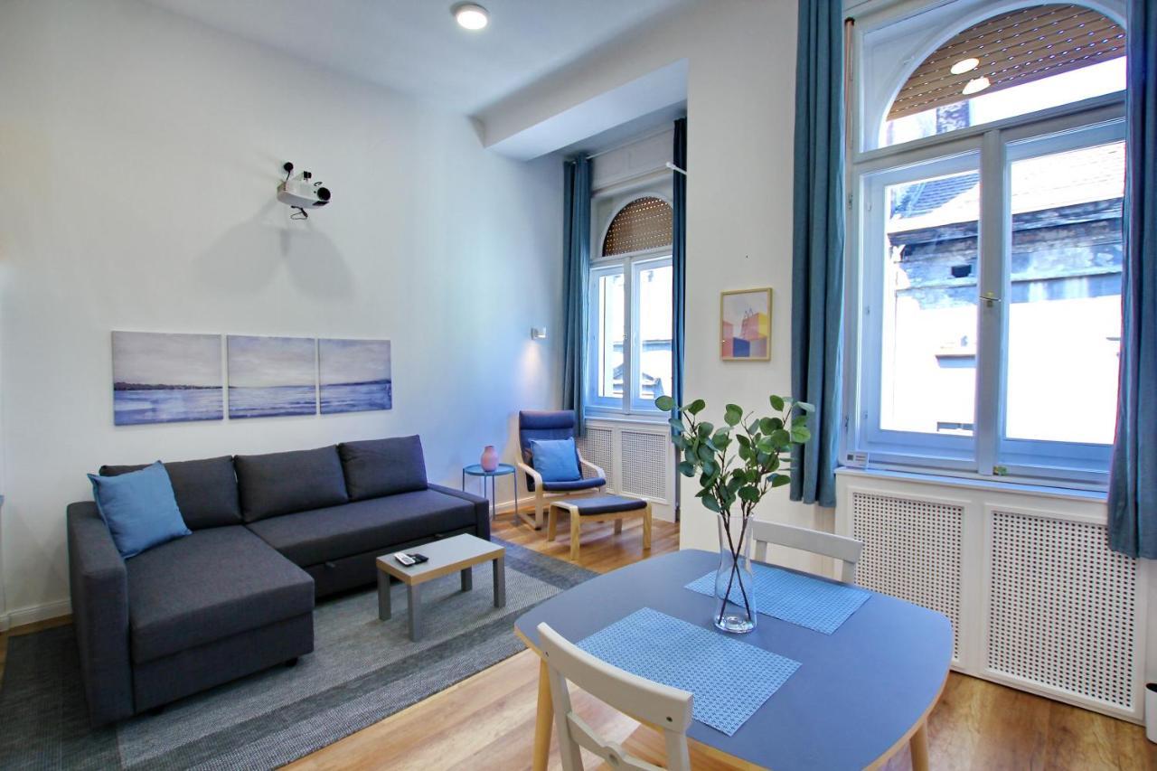 Pau Stylish Studios In The Heart Of Budapest Budapeste Exterior foto