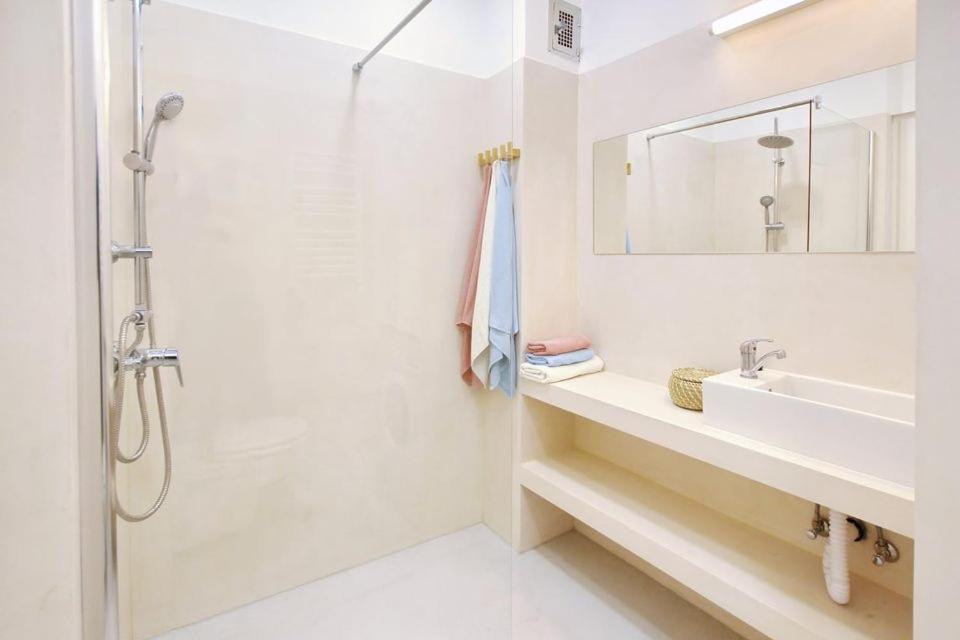 Pau Stylish Studios In The Heart Of Budapest Budapeste Exterior foto